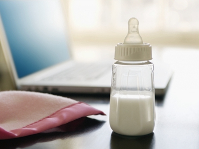 怎么判断母乳不足母乳分析仪品牌告诉你方法