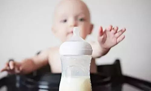 母乳成分分析仪提醒别让这些断奶误区害了宝宝
