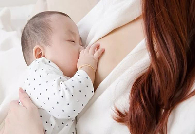 母乳喂养的优点有哪些-山东国康全自动母乳分析仪厂家告诉你